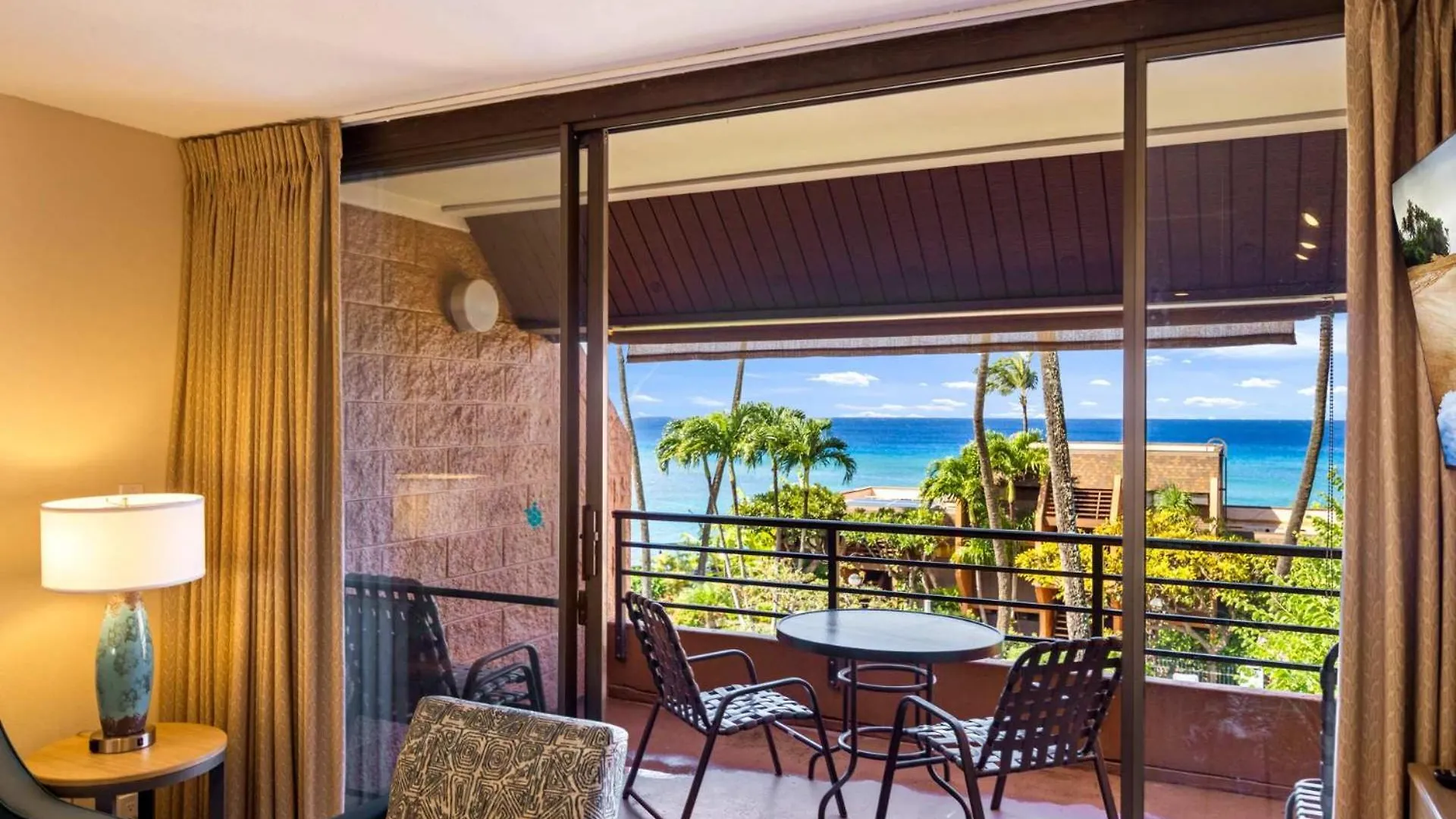 Kuleana Club #319 - Ocean View -1 Bedroom & 1 Bathroom - 3Rd Floor Kahana Vakantiehuis